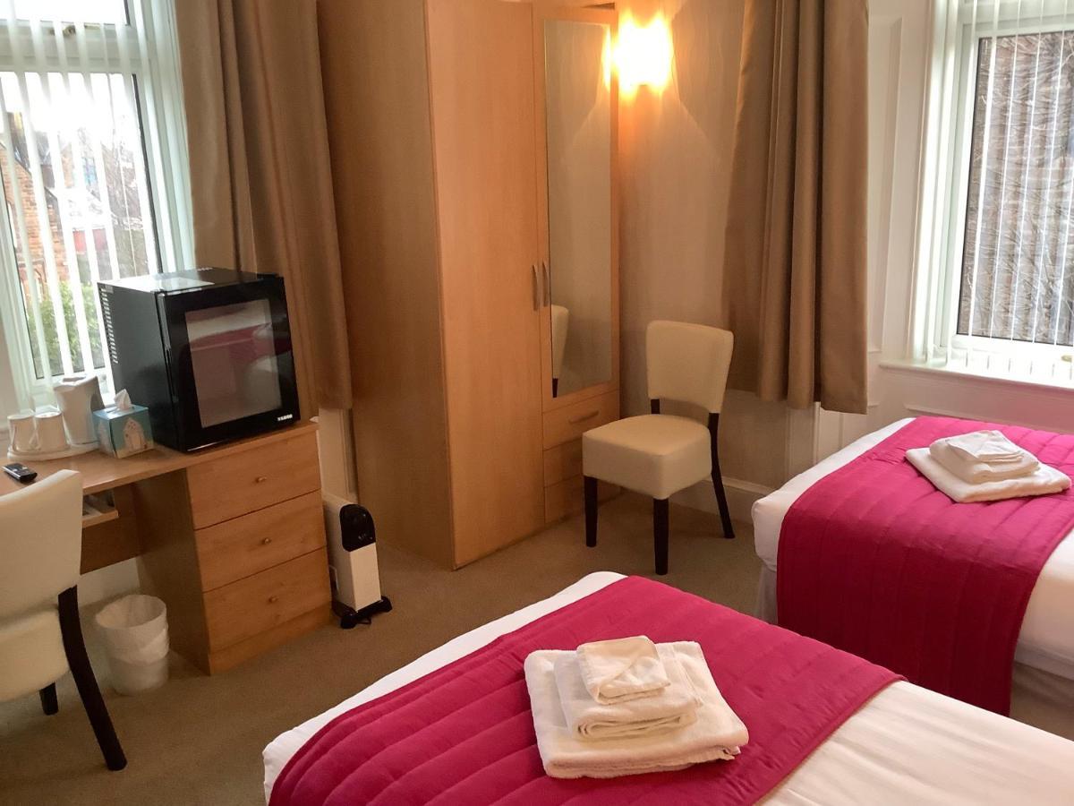 Edenbank Hotel Dumfries Bagian luar foto